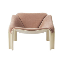 F300 Lounge Chair