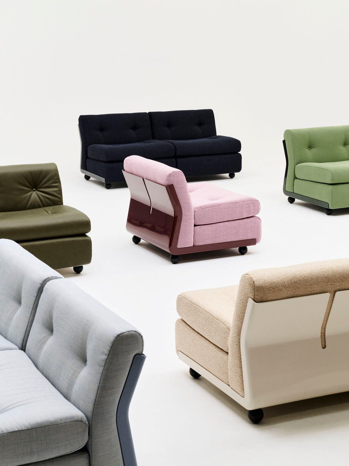Amanta Sofa 4 Seater