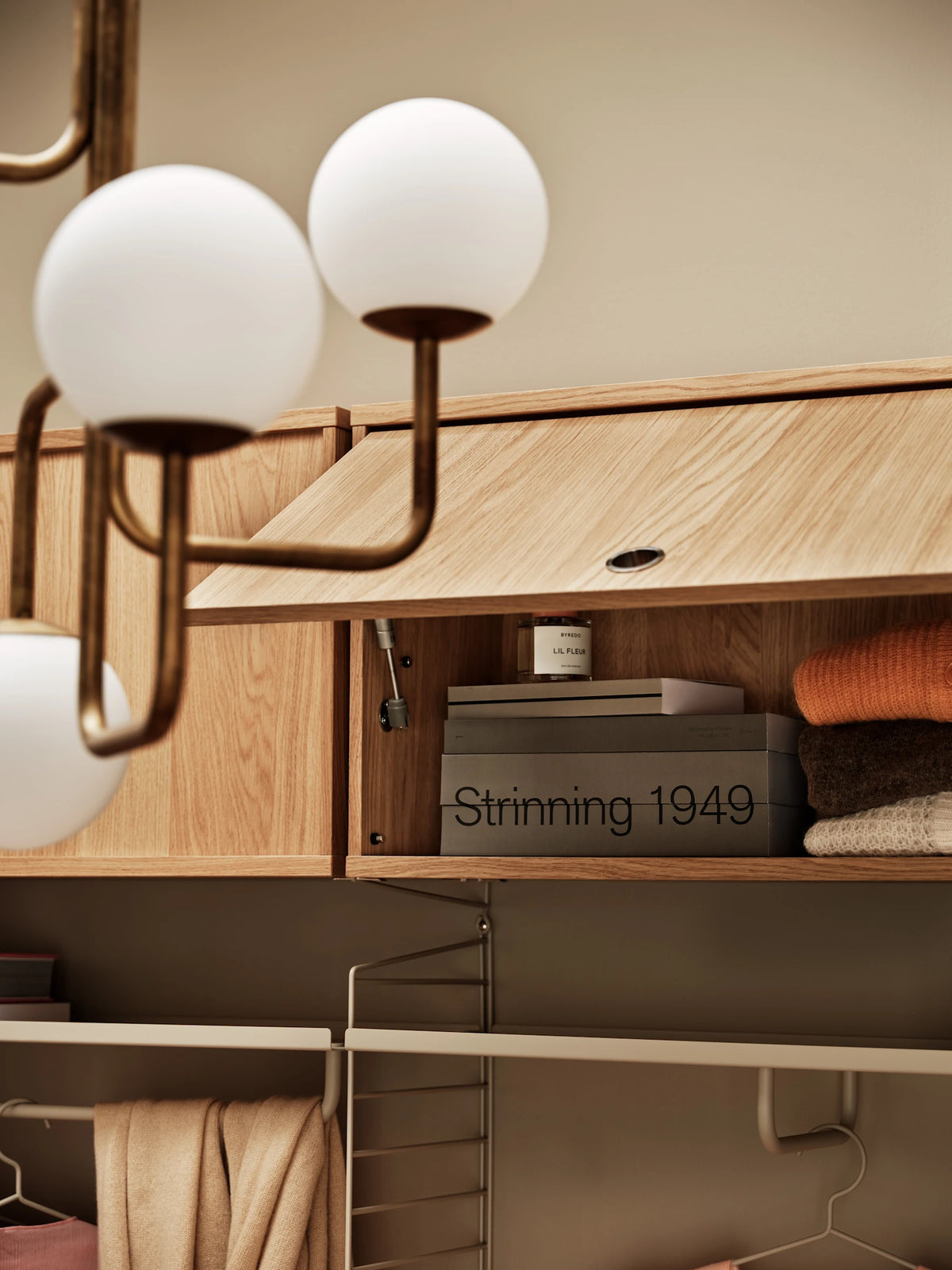 String Cabinet Flip Door - 58cm