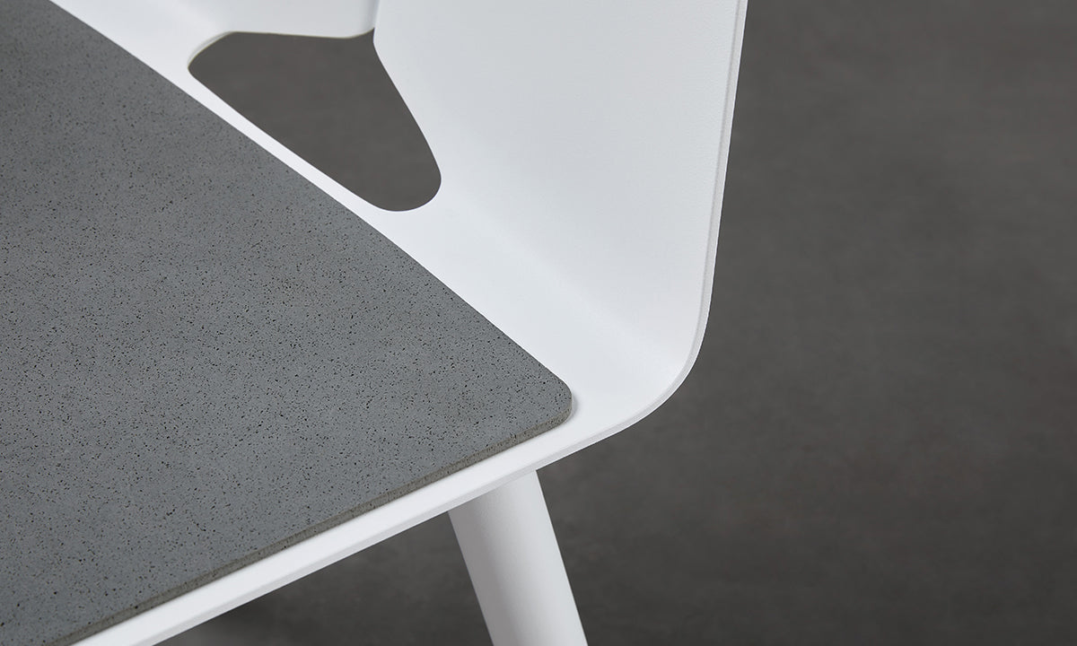 Seam chair with timber legs